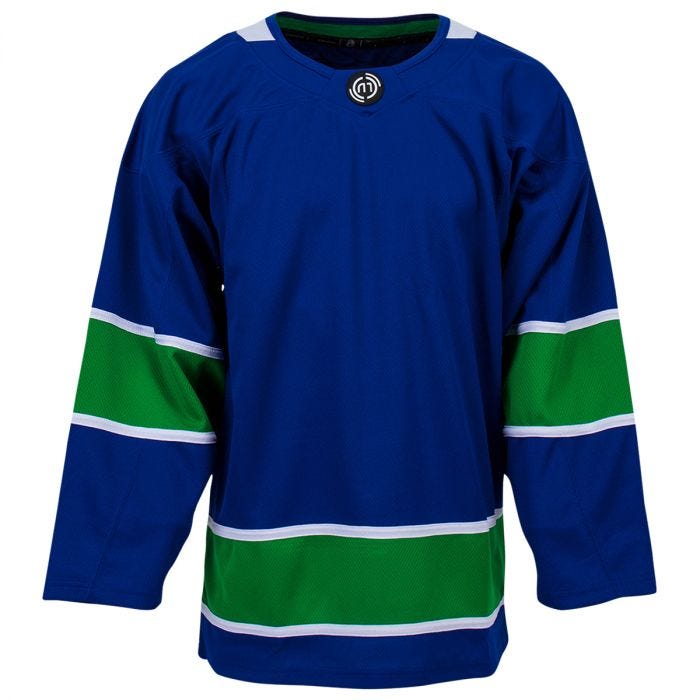 Vancouver Canucks Home Youth Small / Medium Jersey